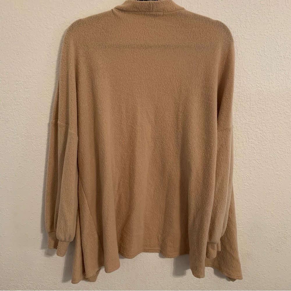 Gyft Cardigan - Picture 4 of 5